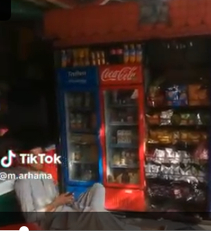 Mehboob Super Store - Boberrybiscuit